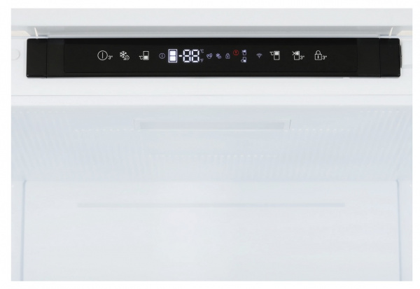 Встраиваемый холодильник Hotpoint HSBT 18